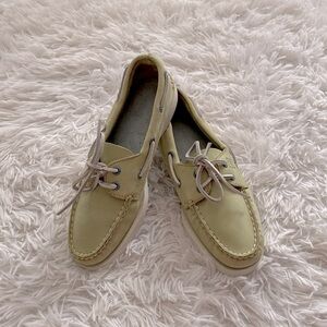 Sperry top sider lime green leather loafers